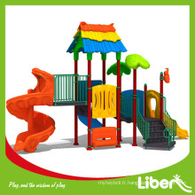 Choix multiple Forêt colorée Arbre Style Aire de jeux en plein air en plastique pour enfants Utilisé